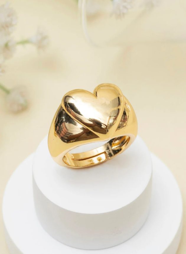 Avirya Heart Ring